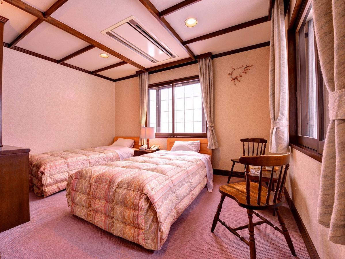 Resort Inn Chirorian Такаяма Экстерьер фото